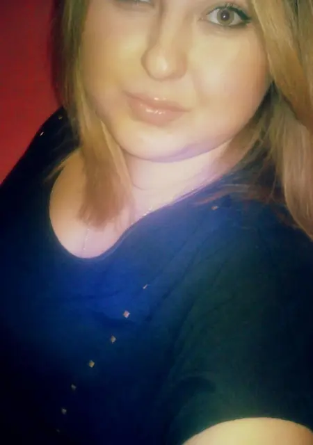 Я Оксана, 20, знакомлюсь для общения в Михайлове