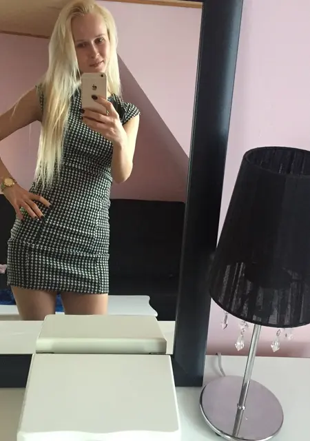 Я Оксана, 22, знакомлюсь для постоянных отношений в Сланцах