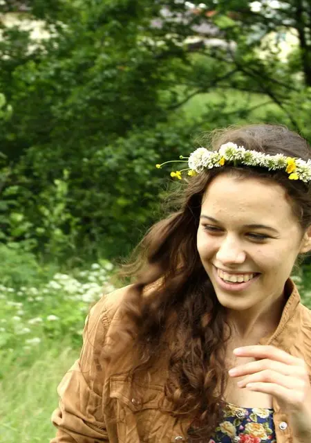 Я Бела, 18, из Кизела, ищу знакомство для общения