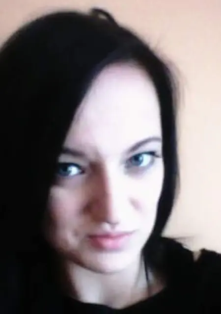 Лариса из Находки, ищу на сайте постоянные отношения