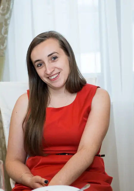 Кристина из Катайска, мне 25, познакомлюсь для постоянных отношений