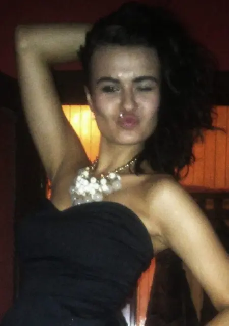 Я Анфиса, 21, из Красного Села, ищу знакомство для постоянных отношений