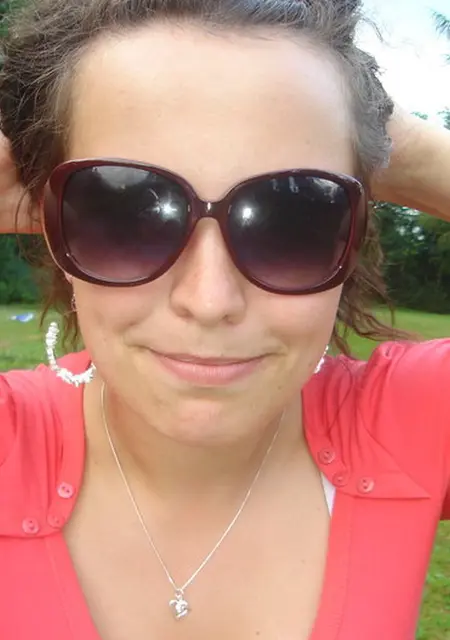 Авелина из Тары, мне 24, познакомлюсь для постоянных отношений