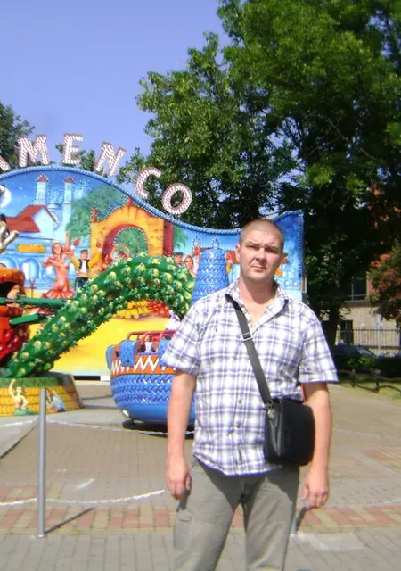 Дмитрий из Великого Новгорода, ищу на сайте знакомства на одну ночь