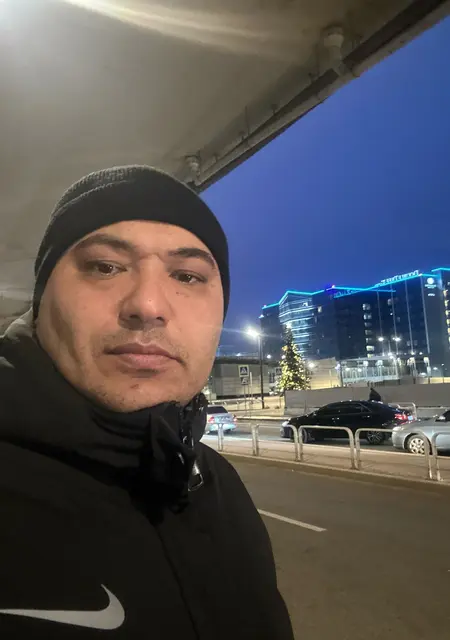 Я Dew, 35, из Москвы, ищу знакомство для открытые отношения