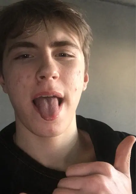 Я Илья, 20, знакомлюсь на одну ночь в Стерлитамаке