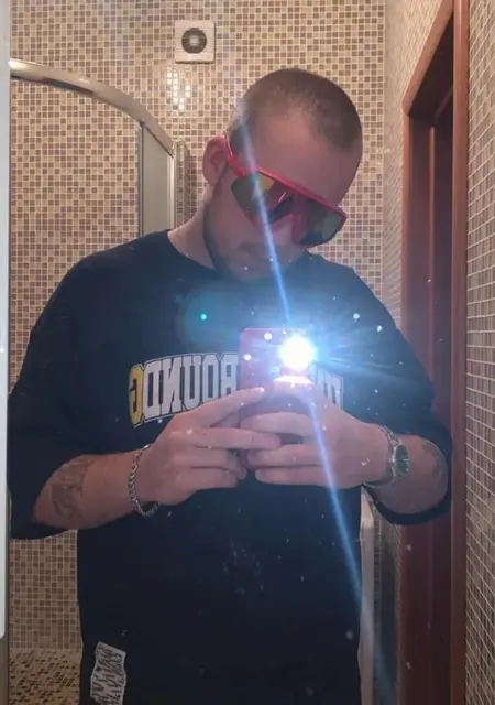 Тёма из Петрозаводска, мне 27, познакомлюсь для совместных путешествий