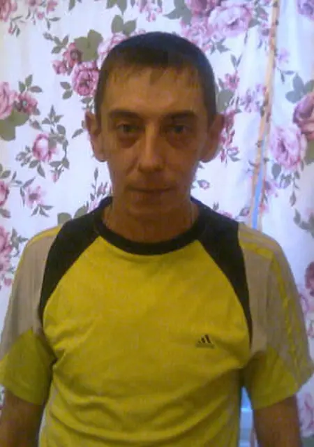 Я Михаил, 44, из Курска, ищу знакомство для дружбы