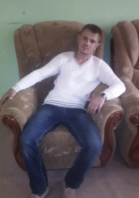 Роман из Ржева, ищу на сайте знакомства на одну ночь