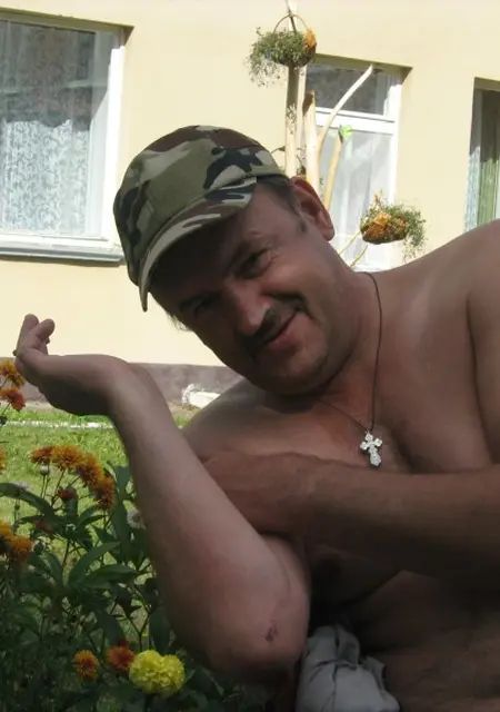 Я Николай, 58, из Витебска, ищу знакомство для постоянных отношений