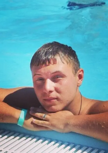 Kirill из Энгельса, мне 35, познакомлюсь без обязательств