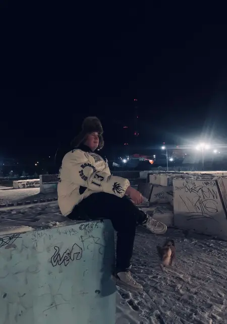 Я Максим, 21, знакомлюсь без обязательств в Лысьве