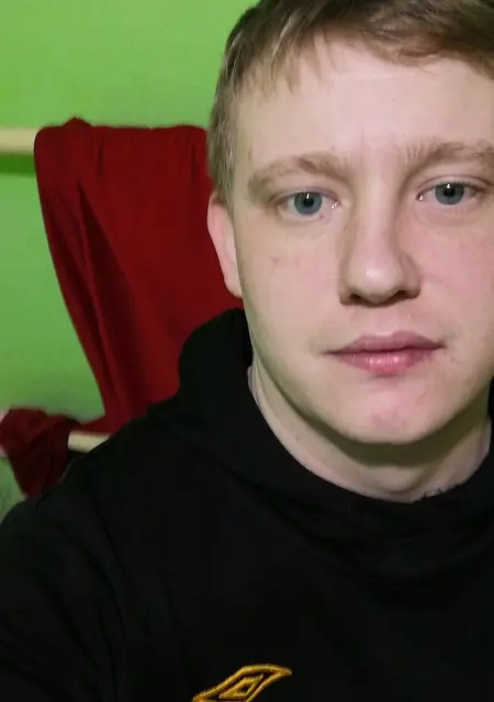 Я Глеб, 31, знакомлюсь без обязательств в Лениногорске