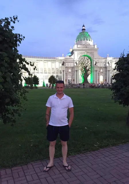 Дмитрий из Кирова, ищу на сайте знакомства на одну ночь