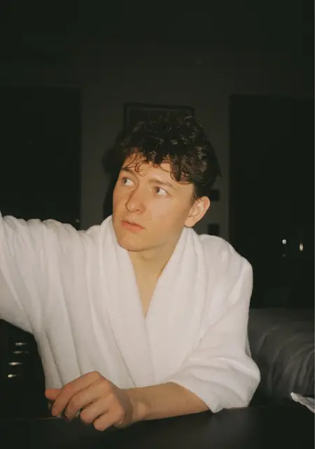 Nikita из Москвы, мне 25, познакомлюсь на одну ночь