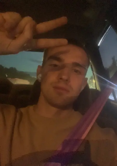 Марк из Серпухова, мне 25, познакомлюсь для приятного времяпровождения