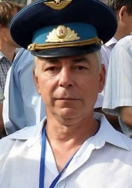 Я Дмитрий, 62, из Волгограда, ищу знакомство для вирта