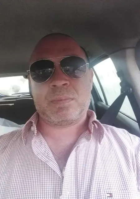 Евгений из Ивантеевки, мне 51, познакомлюсь для приятного времяпровождения