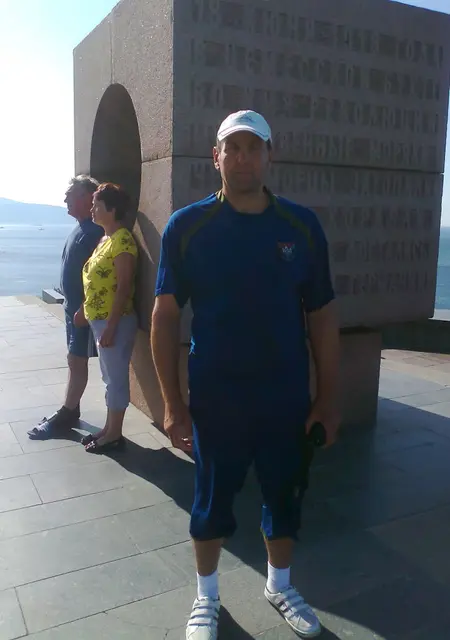 Олег из Южно-Сахалинска, ищу на сайте знакомства без обязательств