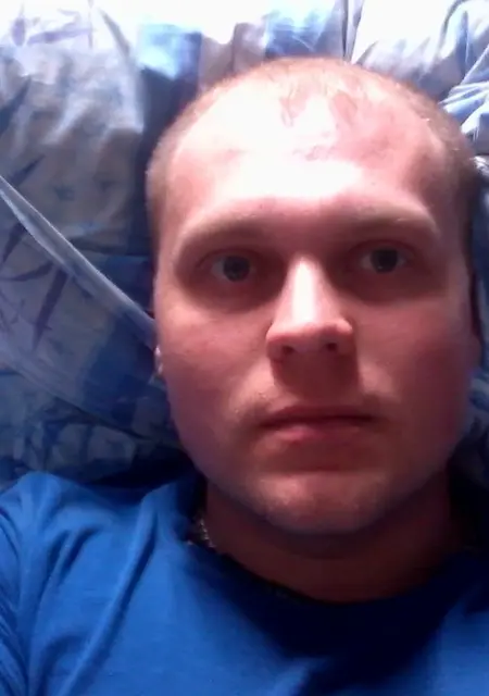 Я Алексей, 40, из Арзамаса, ищу знакомство для постоянных отношений