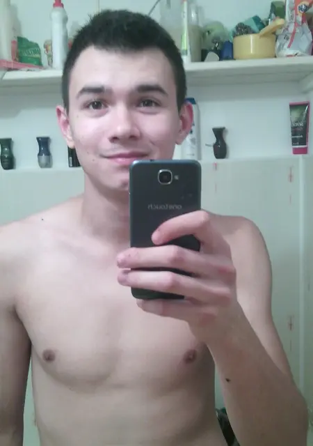 Евгений из Белгорода, ищу на сайте знакомства на одну ночь