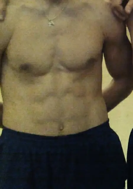 Я Евгений, 31, из Новомосковска, ищу знакомства на одну ночь