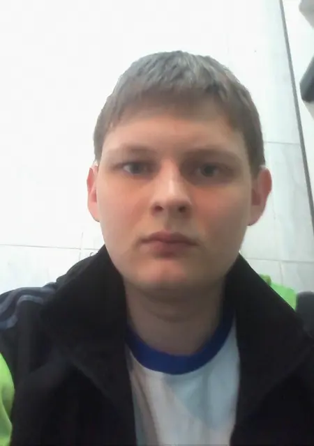 Я Иван, 30, знакомлюсь на одну ночь в Ижевске