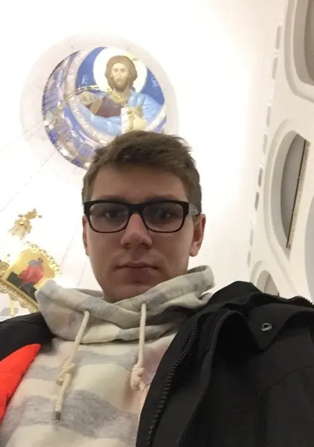 Я Иван, 45, из Корсакова, ищу знакомства без обязательств