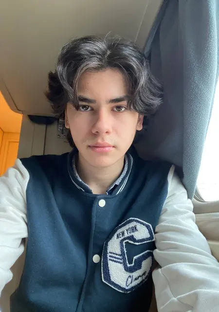 Roman из Севастополя, ищу на сайте знакомства на одну ночь