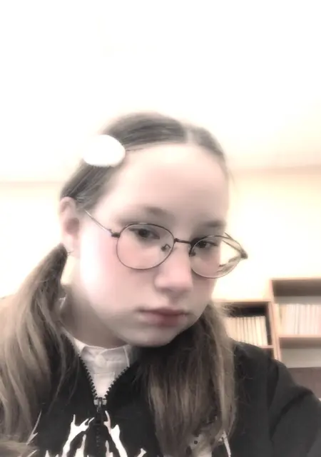 Я Настя, 19, знакомлюсь для постоянных отношений в Ижевске