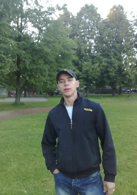 Dima из Таллина, мне 37, познакомлюсь для общения