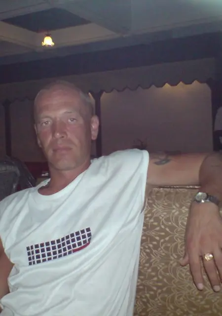 Сергей из Коломны, мне 54, познакомлюсь на одну ночь