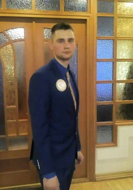 Я Артем, 29, из Москвы, ищу знакомства без обязательств