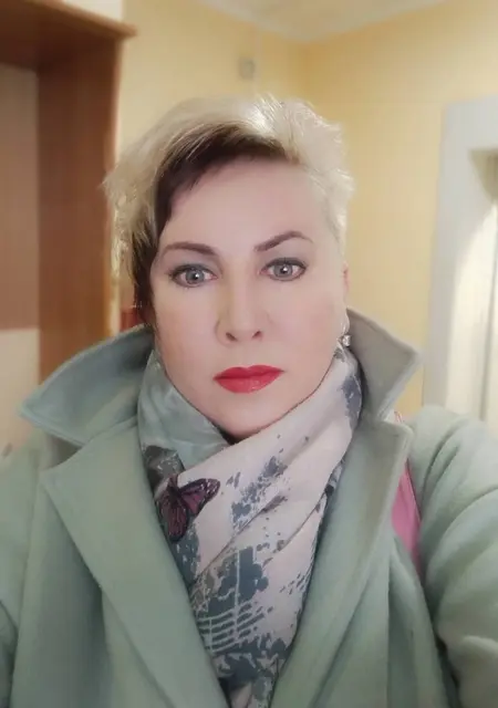 Я Вика, 51, из Москвы, ищу знакомства без обязательств