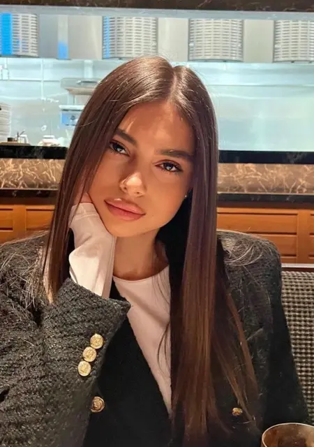 Анастасия из Москвы, ищу на сайте вирта