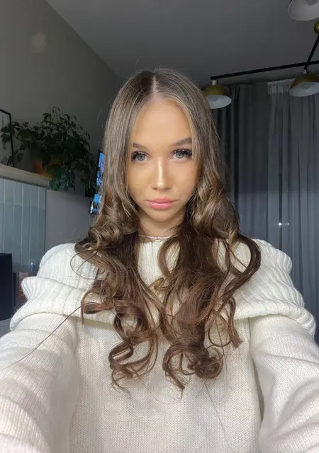 Dana из Ярославля, мне 19, познакомлюсь для вирта