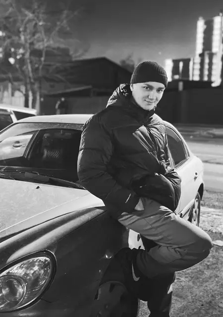 Артём из Хабаровска, ищу на сайте знакомства без обязательств