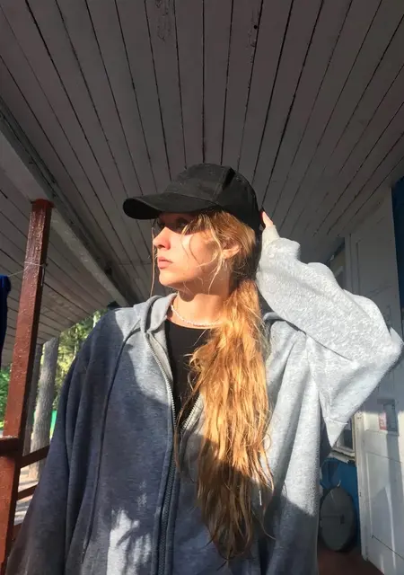 Я Александра, 26, знакомлюсь для общения в Йошкар-Оле