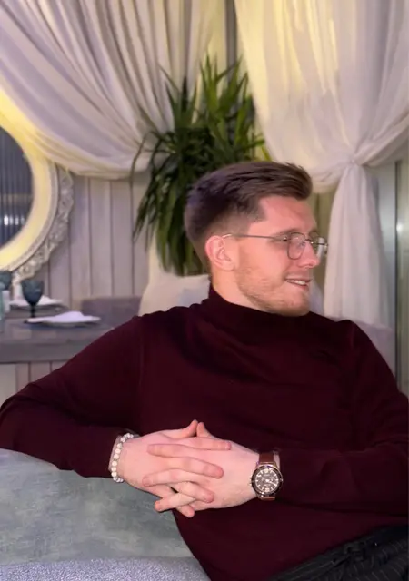 Даниил из Курска, ищу на сайте знакомства на одну ночь