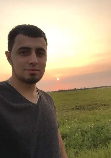 Евгений из Каменска-Уральского, мне 37, познакомлюсь на одну ночь