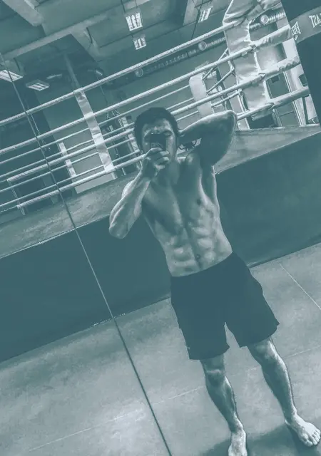 Виталий из Калининграда, ищу на сайте знакомства на одну ночь