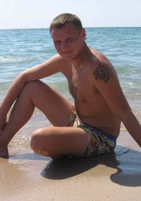 Роман из Липецка, ищу на сайте знакомства на одну ночь