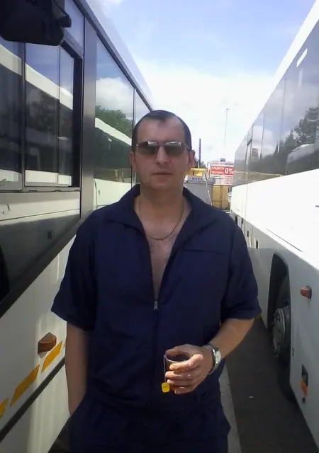 Дмитрий из Электростали, мне 52, познакомлюсь на одну ночь