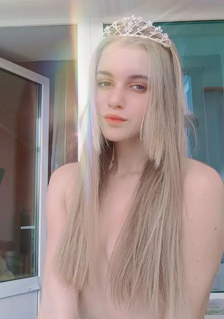 Настюша из Северска, ищу на сайте знакомства на одну ночь