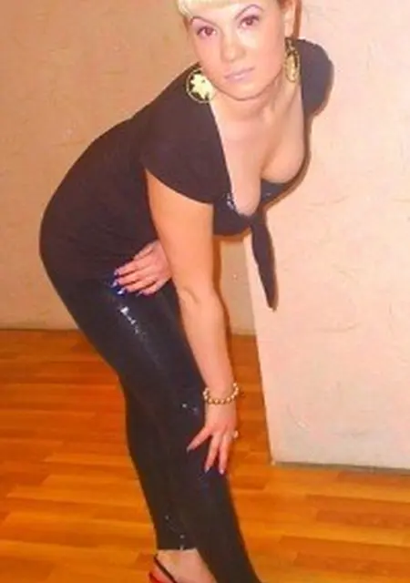 Я Верочка, 32, знакомлюсь для вирта в Тюмени