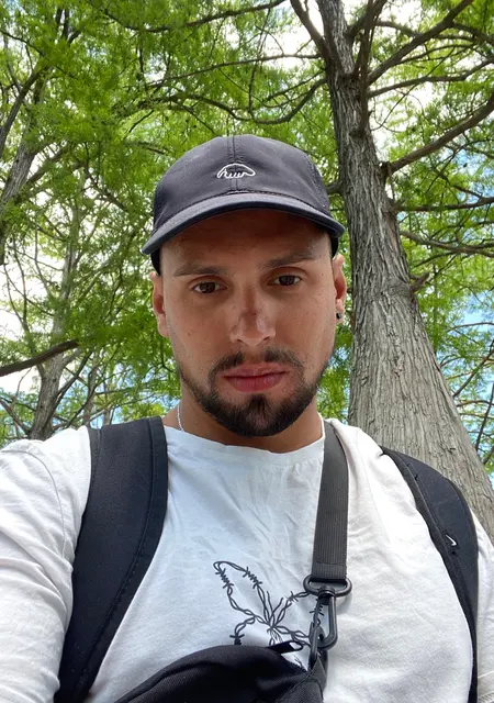 Никита из Архангельска, ищу на сайте знакомства на одну ночь