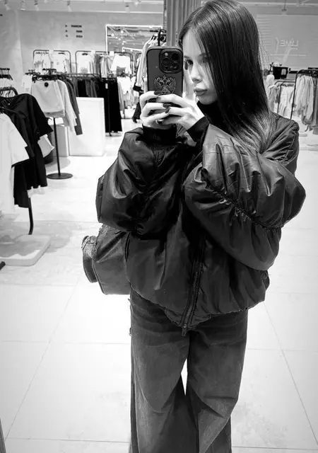 Дарья из Липецка, ищу на сайте постоянные отношения