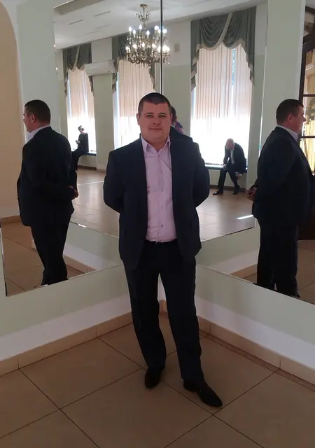 Дмитрий из Климовска, ищу на сайте знакомства на одну ночь