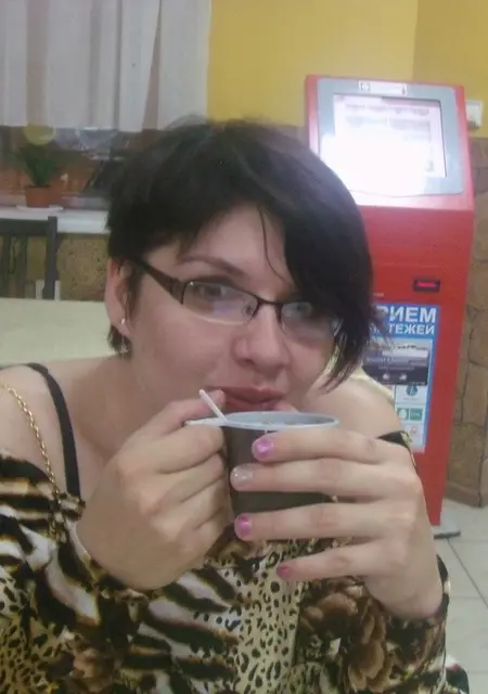 Я Фрида, 41, из Кирова, ищу знакомство для общения