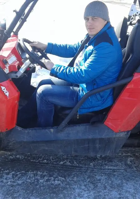 Я Олег, 43, знакомлюсь в Чебоксарах